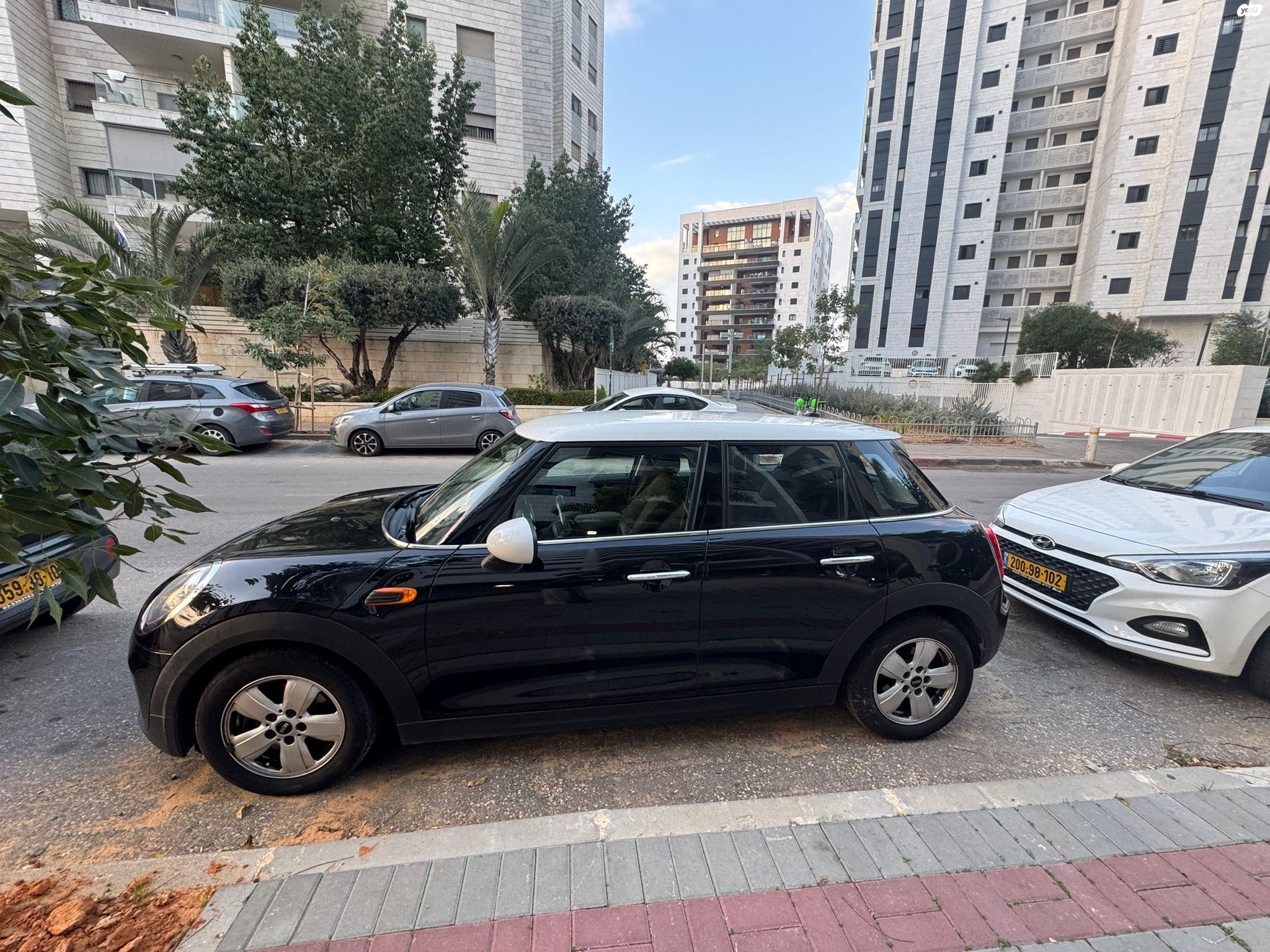 מודעת רכב מיני קופר