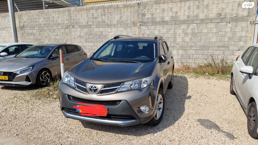 מודעת רכב טויוטה RAV4