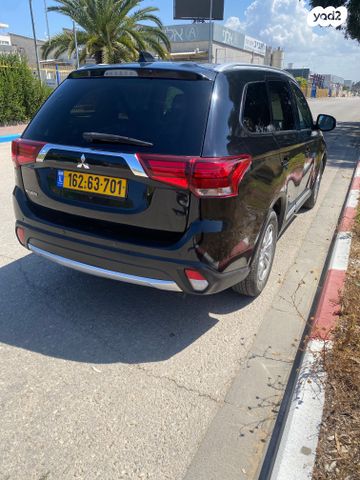 מיצובישי אאוטלנדר