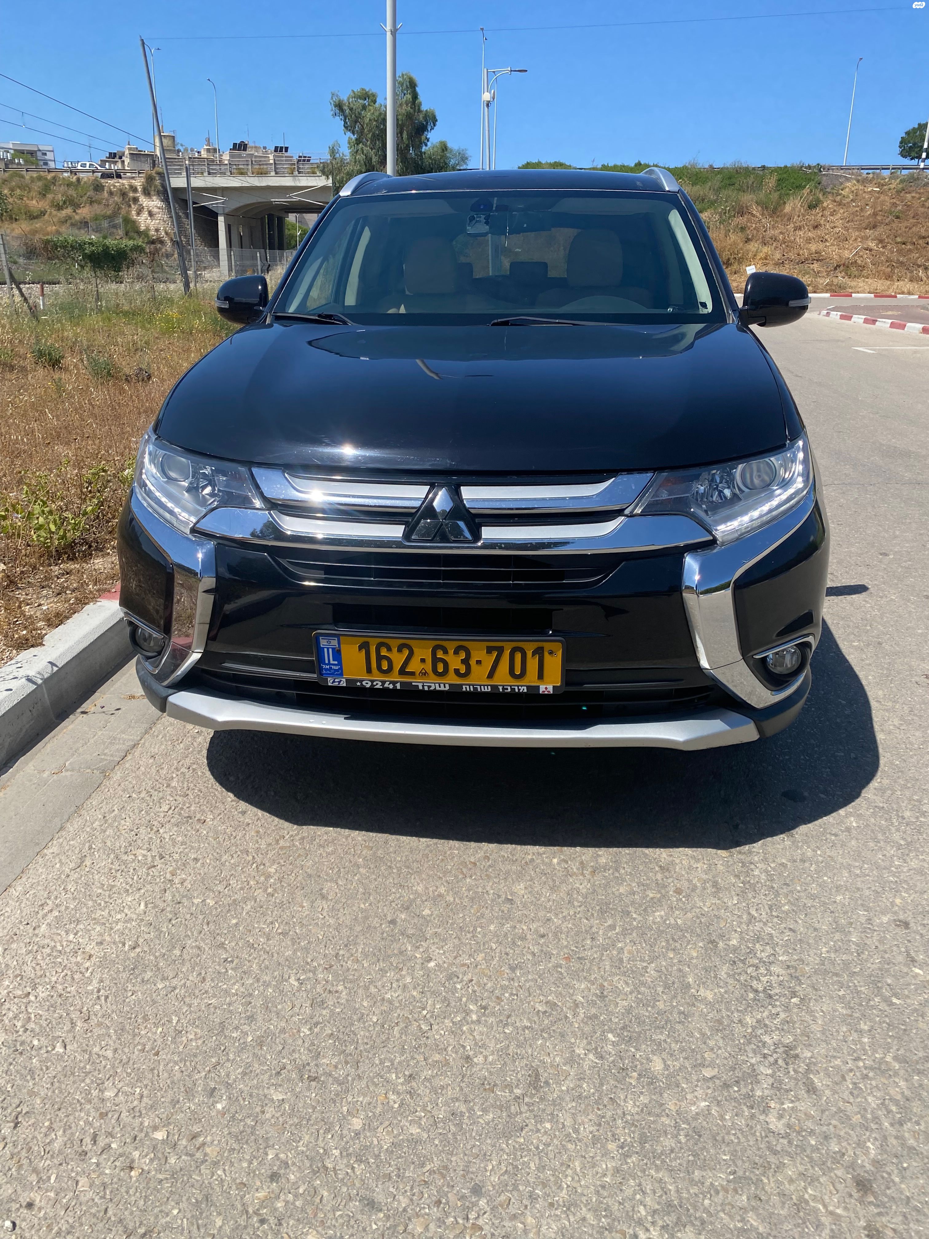 מודעת רכב מיצובישי אאוטלנדר