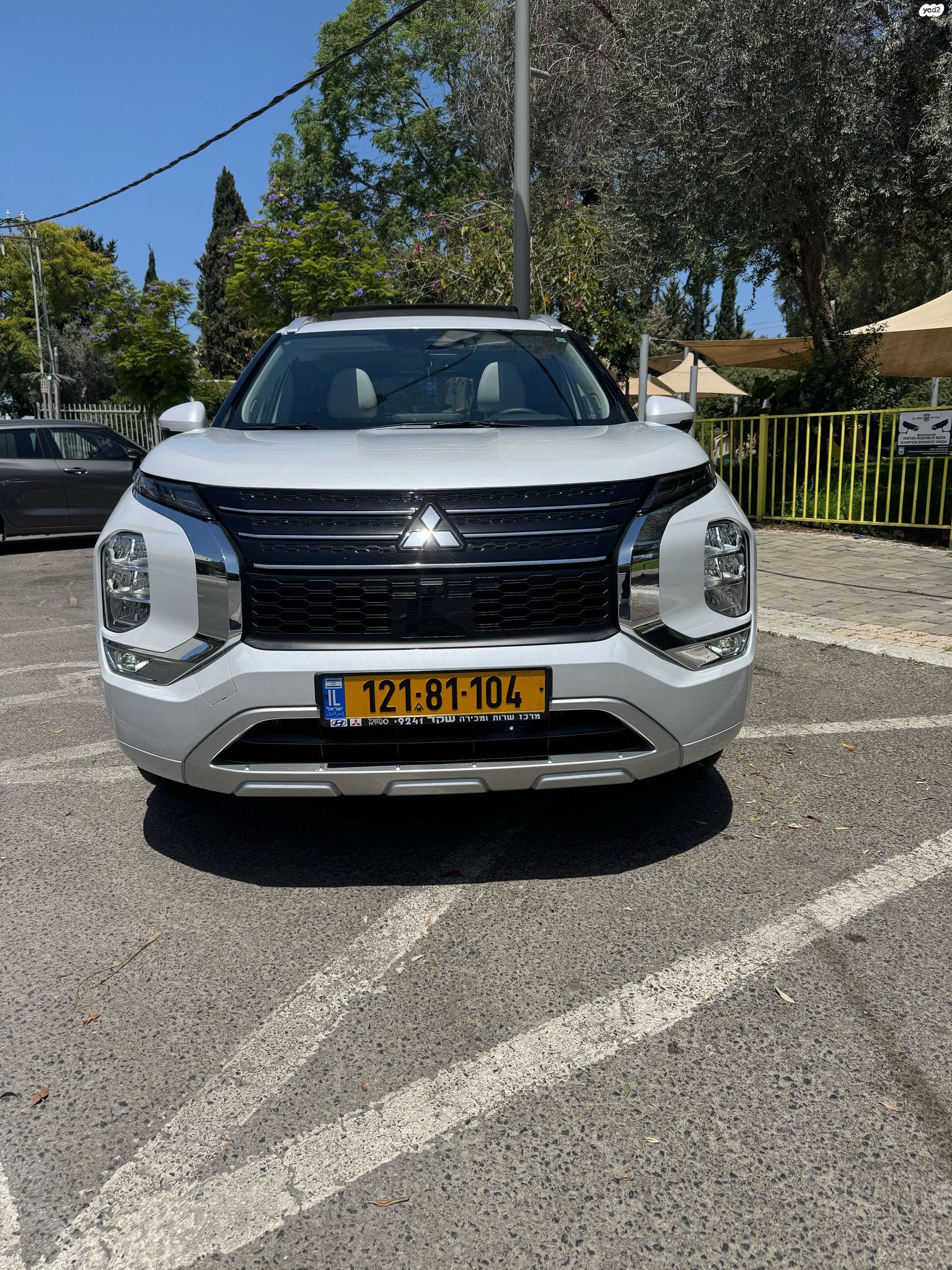 מודעת רכב מיצובישי אאוטלנדר