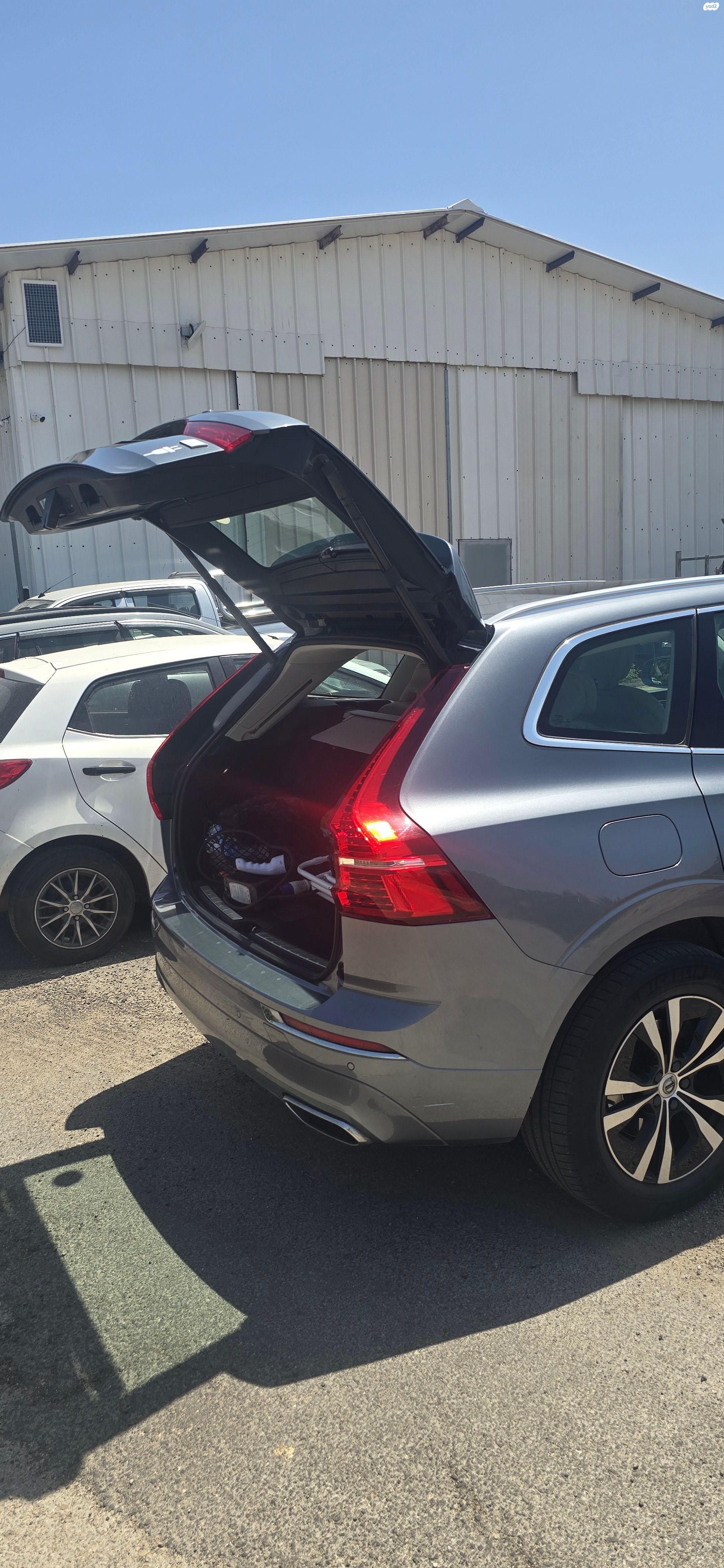 מודעת רכב וולוו XC60