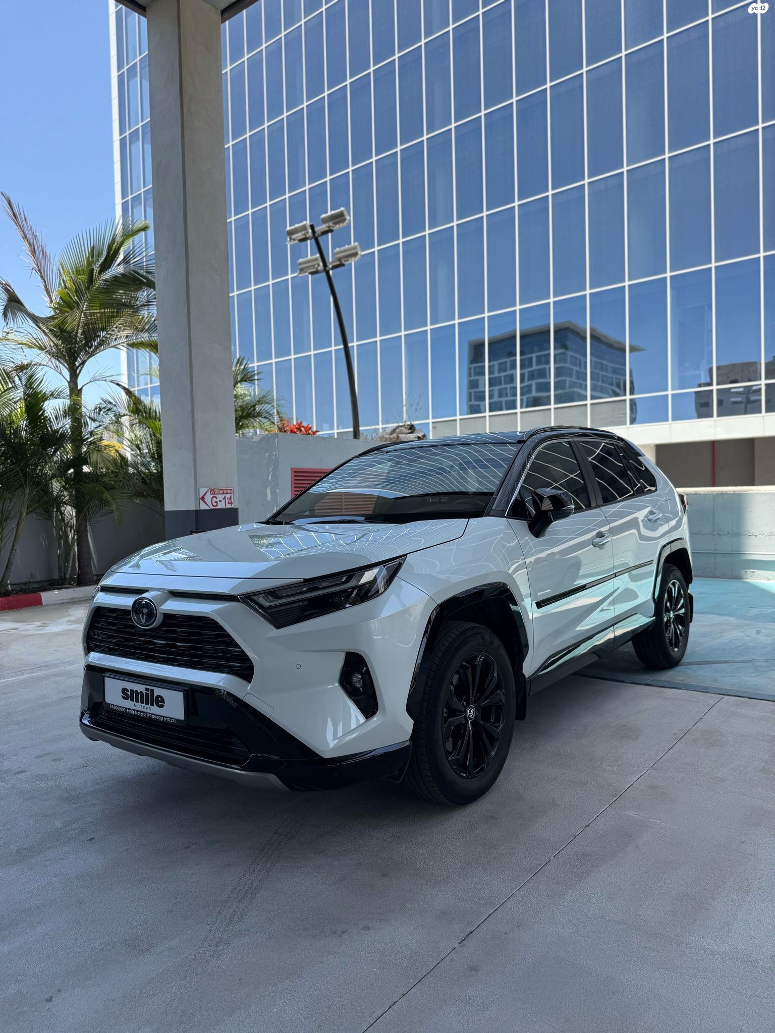 מודעת רכב טויוטה RAV4