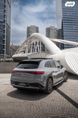 מרצדס-בנץ EQS SUV
