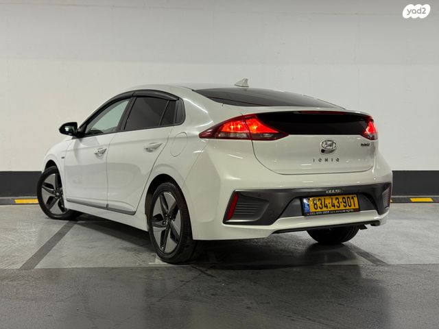 יונדאי איוניק