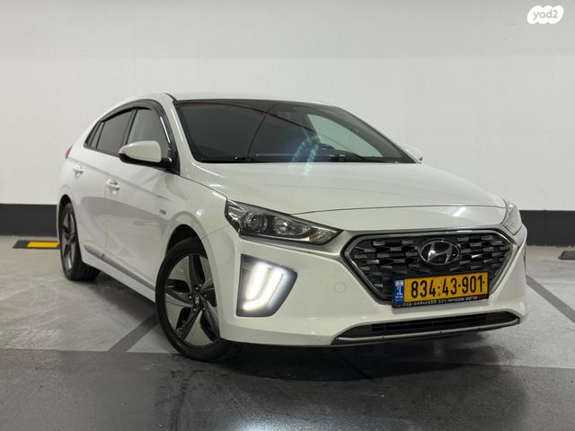 יונדאי איוניק