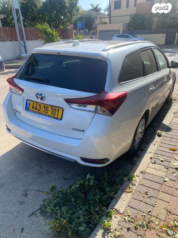 טויוטה אוריס