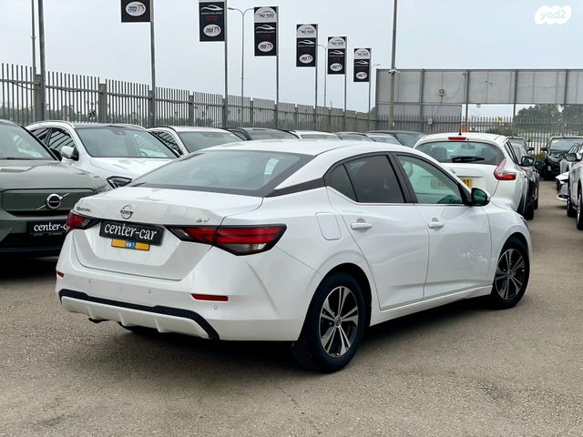 ניסאן סנטרה