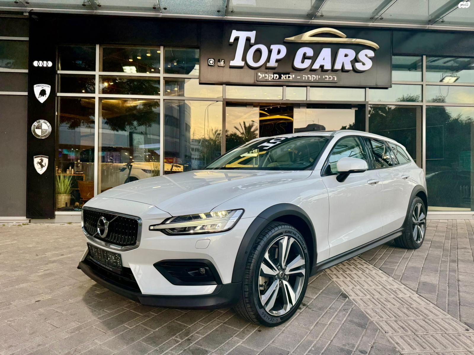 מודעת רכב וולוו V60