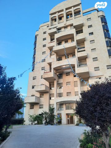 יוני נתניהו 35