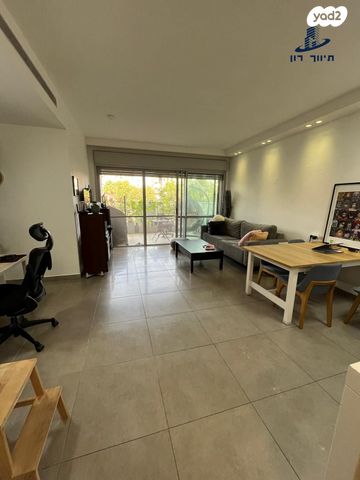 דירה, ארלוזורוב, גבעתיים