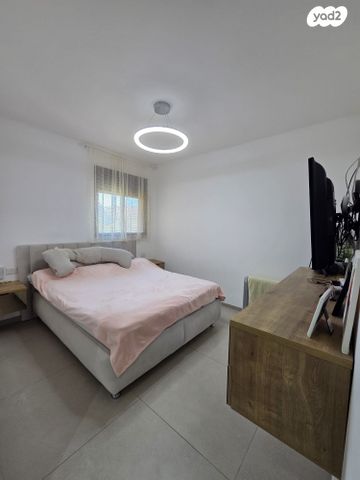 דירה, נחל דן, רמת נבון . הר כרמי, כרמיאל