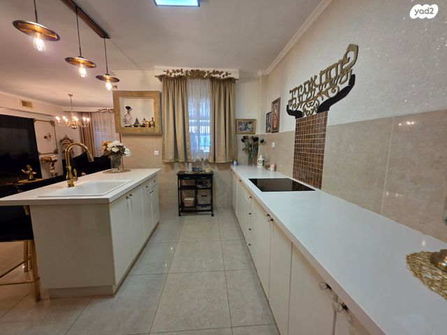 דירת גן, שדרות דוד בן גוריון, הסיטי, אשקלון