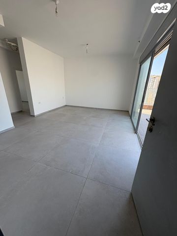 גג/ פנטהאוז, ז'בוטינסקי, אשדוד