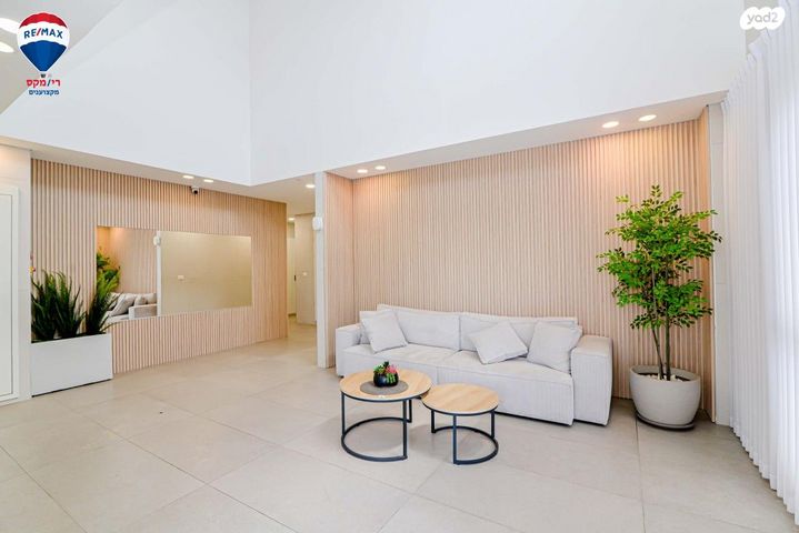 דירה, אור ים, אור עקיבא