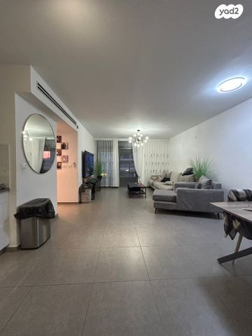 דירה, נחל פרת, פארק הנחל, באר שבע