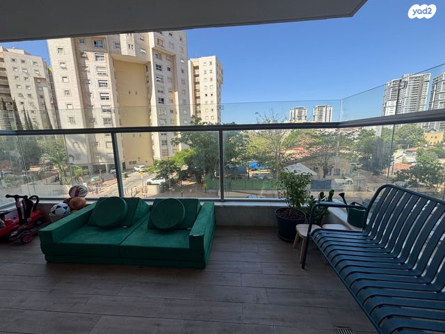 דירה, מורשה, רמת השרון