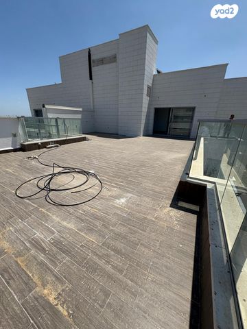 גג/ פנטהאוז, ז'בוטינסקי, אשדוד