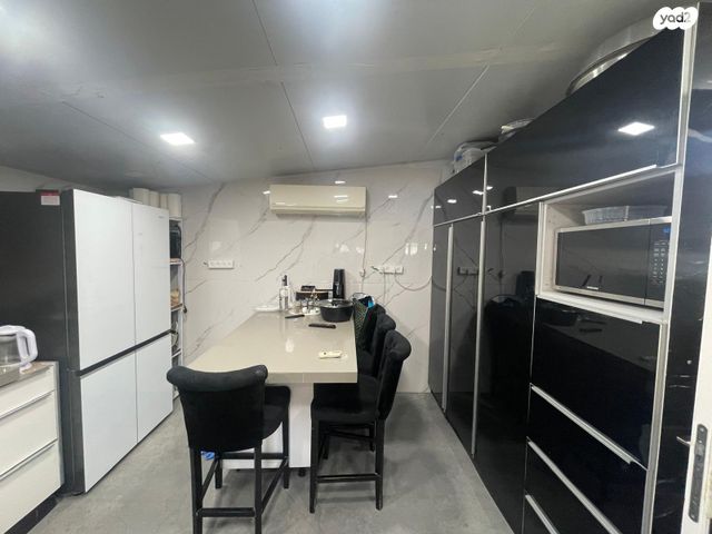 בית פרטי/ קוטג', זיתן, זיתן