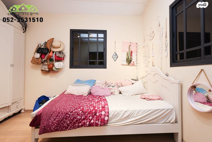 דו משפחתי, ורד, בית דגן, בית דגן