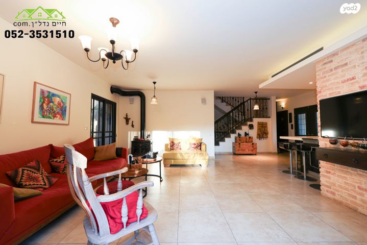 דו משפחתי, ורד, בית דגן, בית דגן