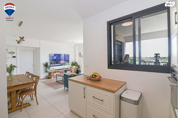 דירה, אור ים, אור עקיבא