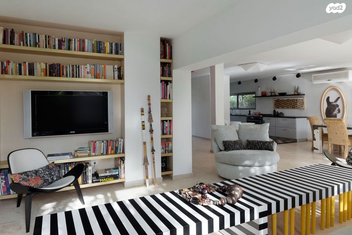 בית פרטי/ קוטג', קרית יערים, רמת השרון