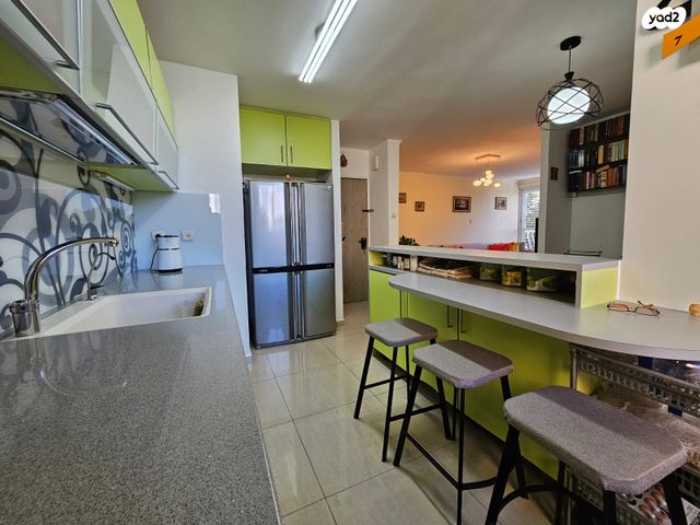 דירה, אצ"ל 64, תל גיבורים, חולון