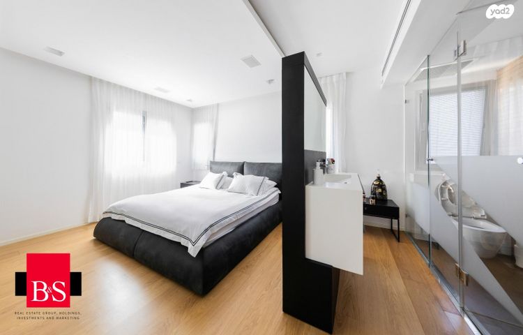 דו משפחתי, החרצית, צורן, קדימה צורן