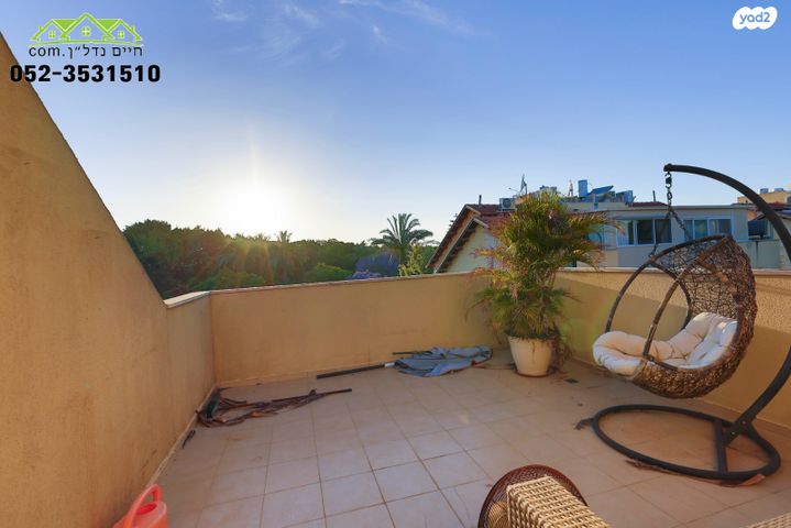 דו משפחתי, ורד, בית דגן, בית דגן