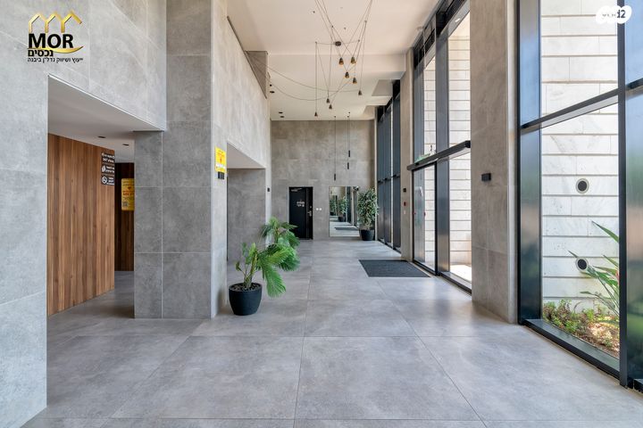 דירה, רחל המשוררת, נאות שמיר, יבנה