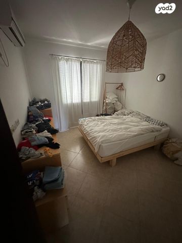 בית פרטי/ קוטג', נווה אילן - אזרחי, יבנה