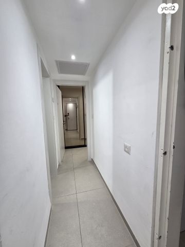 דירה, נחל דן, רמת נבון . הר כרמי, כרמיאל