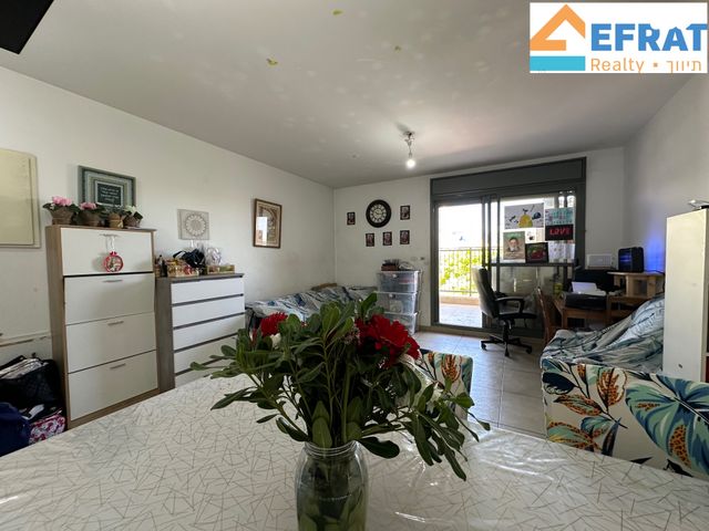 דירה, מתתיהו הכהן 24, גבעת הזית, אפרת