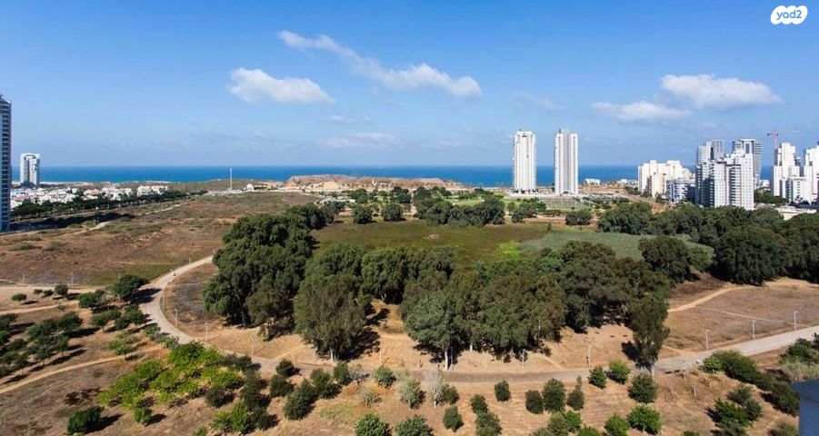 שדרות האגמים 