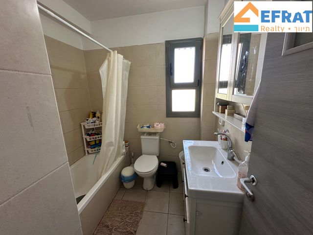 דירה, מתתיהו הכהן 24, גבעת הזית, אפרת