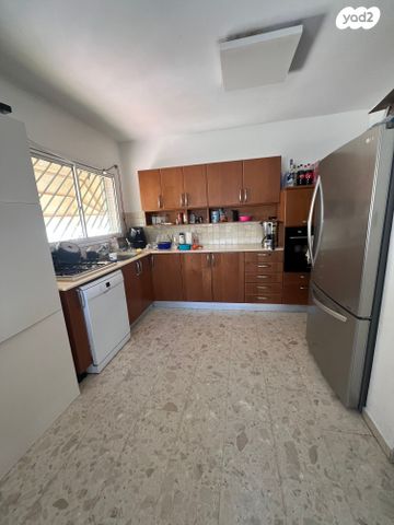 דירה, הסמדר, קרית כרמים, ראשון לציון