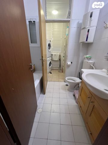 דירה, הסמדר, קרית כרמים, ראשון לציון