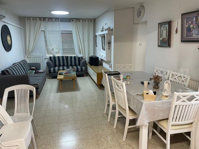 דירה למכירה בירושלים (תיווך) — 2