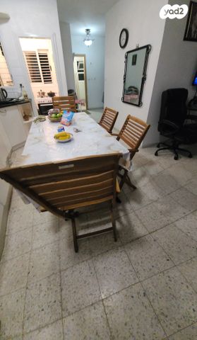 דירה, קדושי בלזן, רובע א', אשדוד