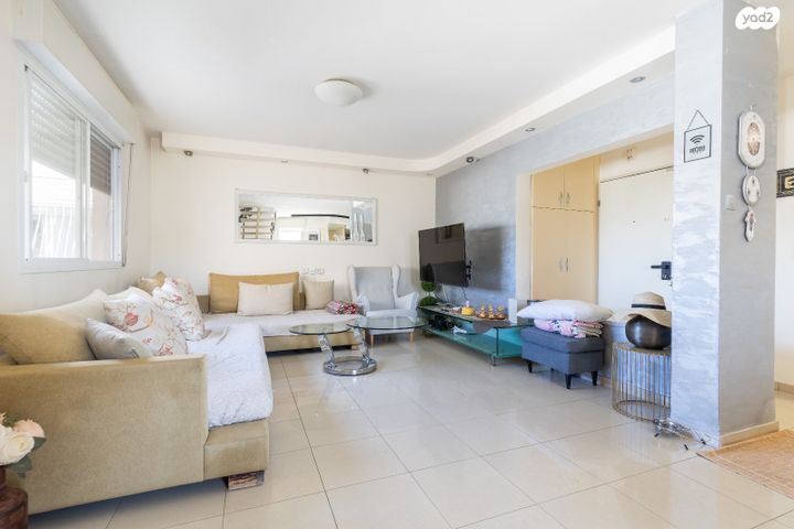 דופלקס, הצבעוני, גילה, ירושלים