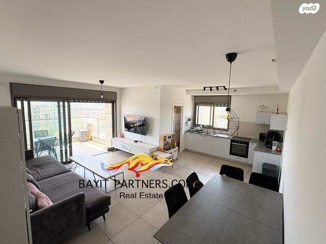 דירה, החשמונאים 7, צפון מזרח מרכז העיר, נתניה