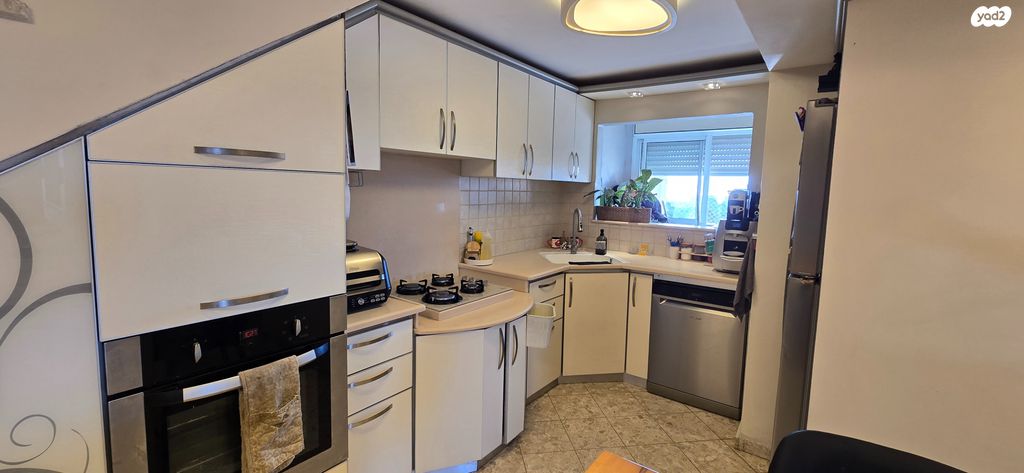 גג/ פנטהאוז, מוטה גור 12, גן מוטה גור, עכו