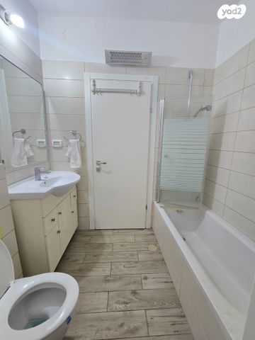 דירה, הרצל 12, המרכז השקט / מרכז העיר, פתח תקווה