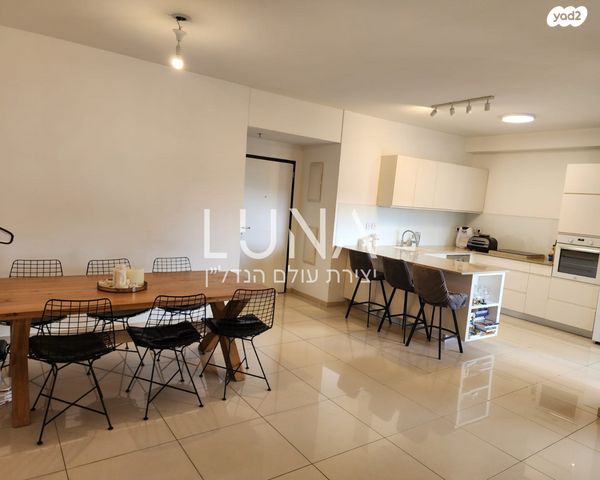 דירה, זלמן שז"ר, עיר ימים, נתניה