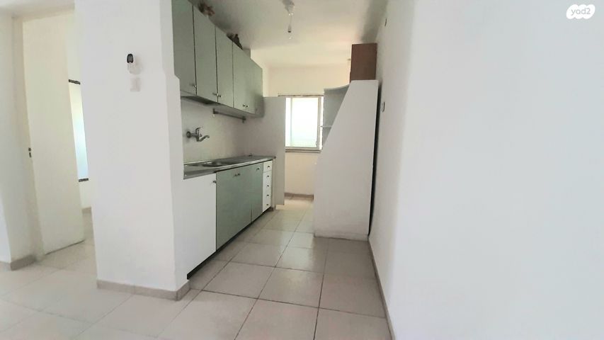 דירה, הגליל, המיסדים, כרמיאל