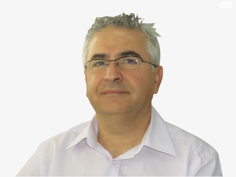 מגרשים