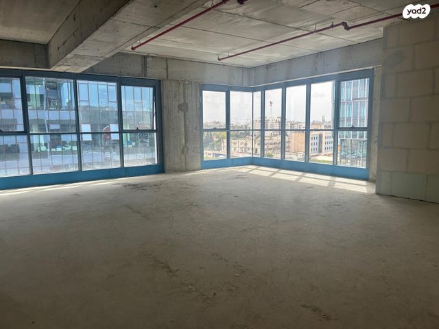 סטודיו, הנופר 2, אזור תעשייה קרית אתגרים, רעננה