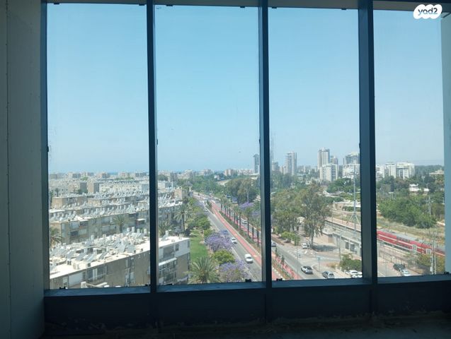 משרדים, הרצל, עכו