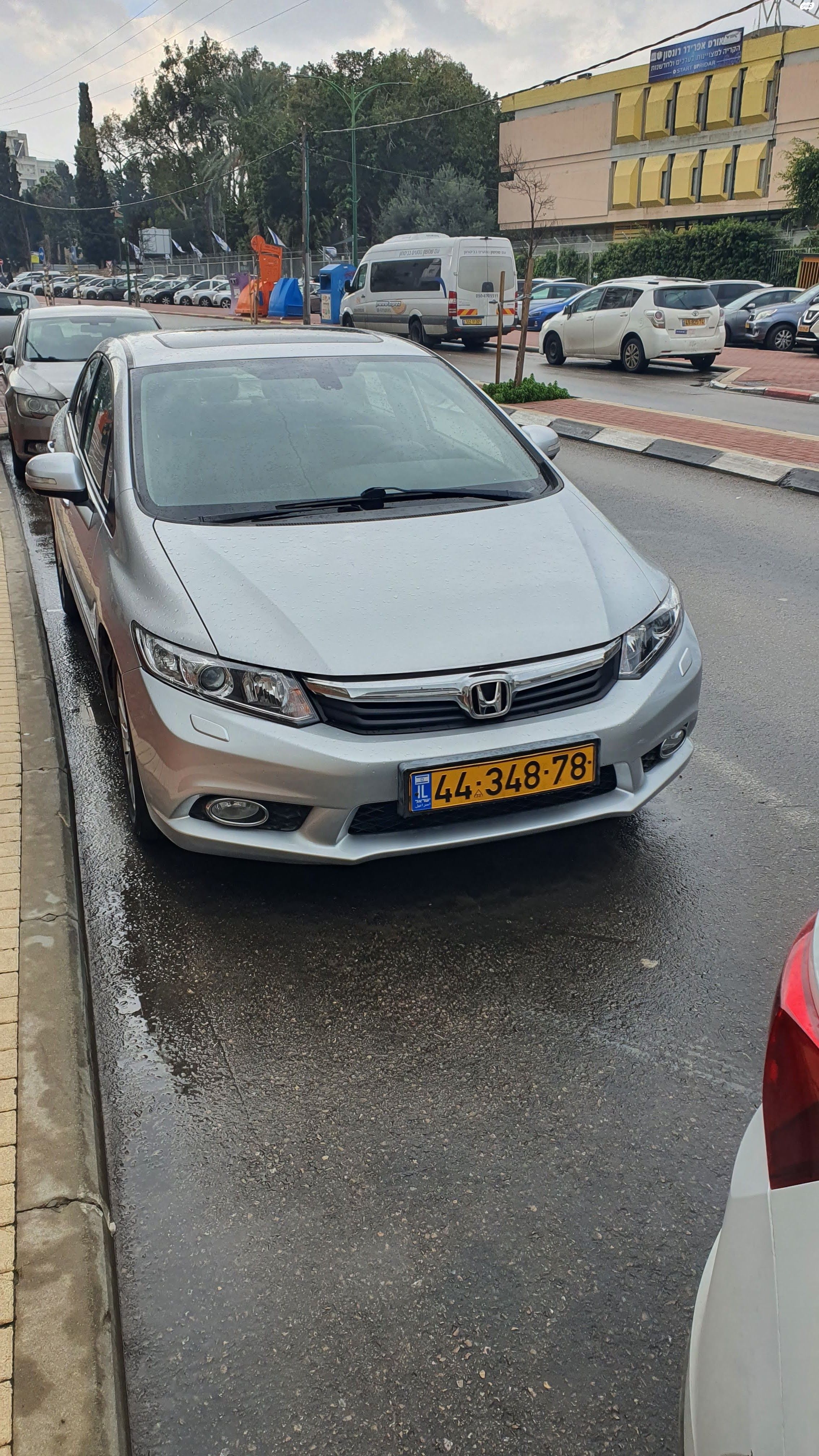 מודעת רכב הונדה סיוויק
